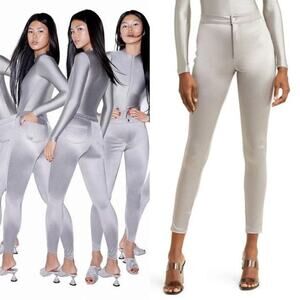 Skims Silver Metallic Stretch Disco Skinny Pants $98 Size S Small